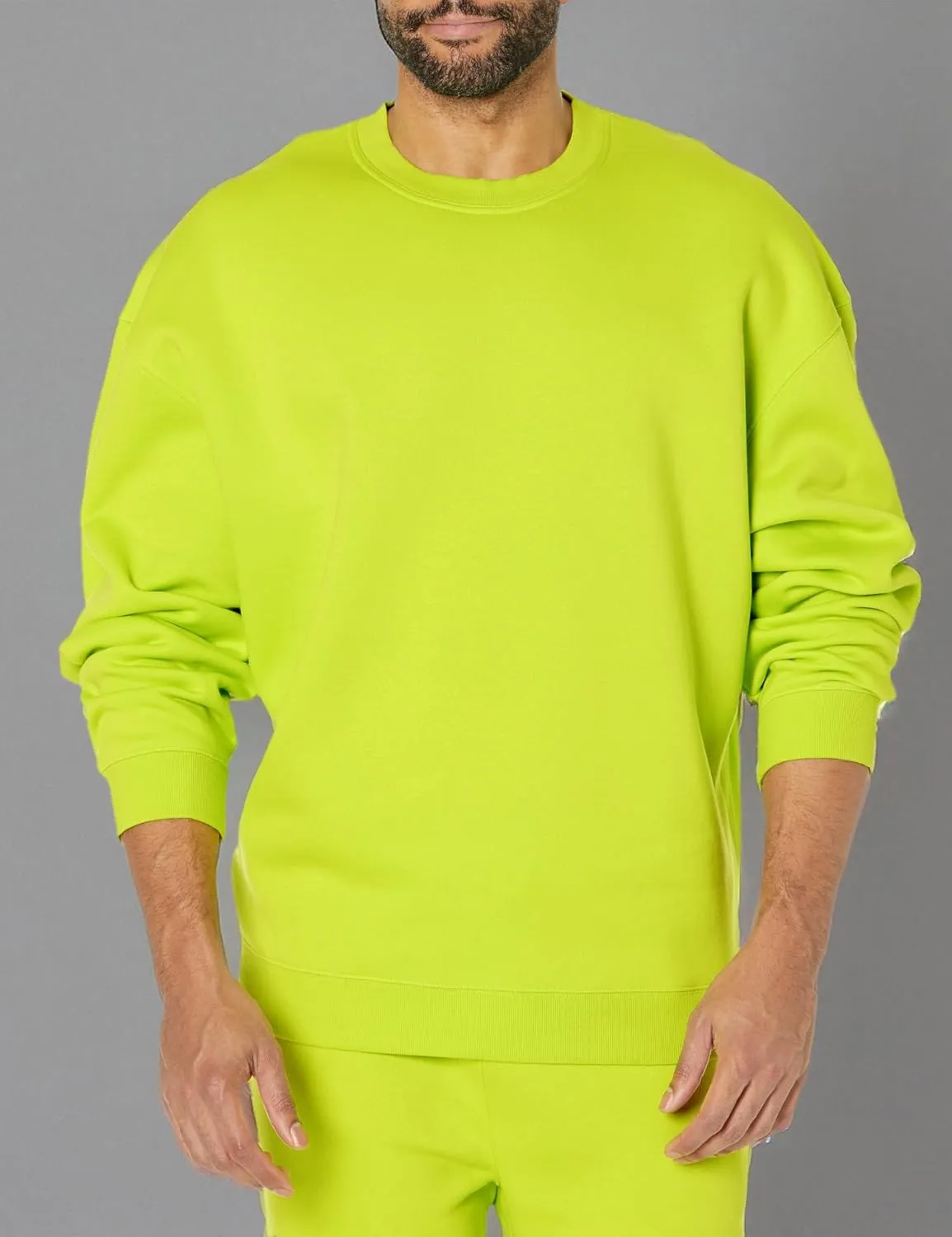 Amazon Essentials Men's Oversized-Fit Crewneck Sweatshirt (Available in Big & Tall)