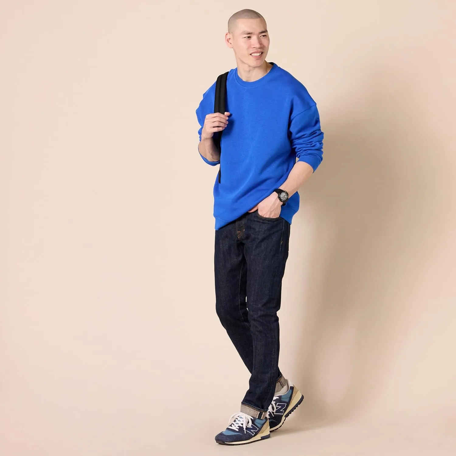 Amazon Essentials Men's Oversized-Fit Crewneck Sweatshirt (Available in Big & Tall)