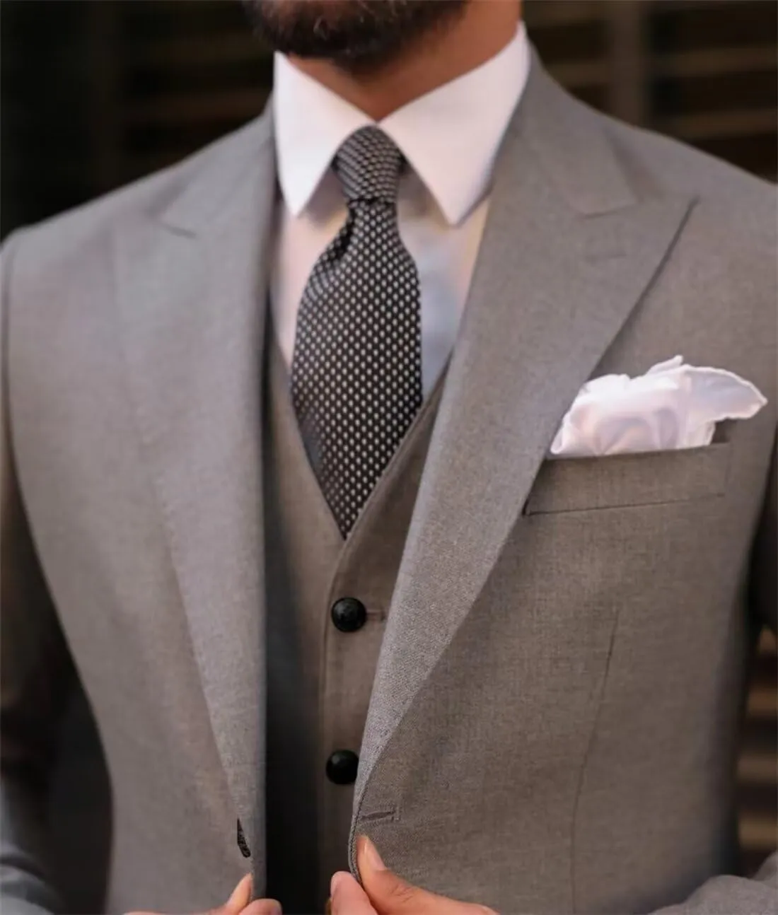 Men's 3 Piece Slim Fit Suits Two Buttons Tuxedo Formal Business Suit for Wedding Prom Dinner Party