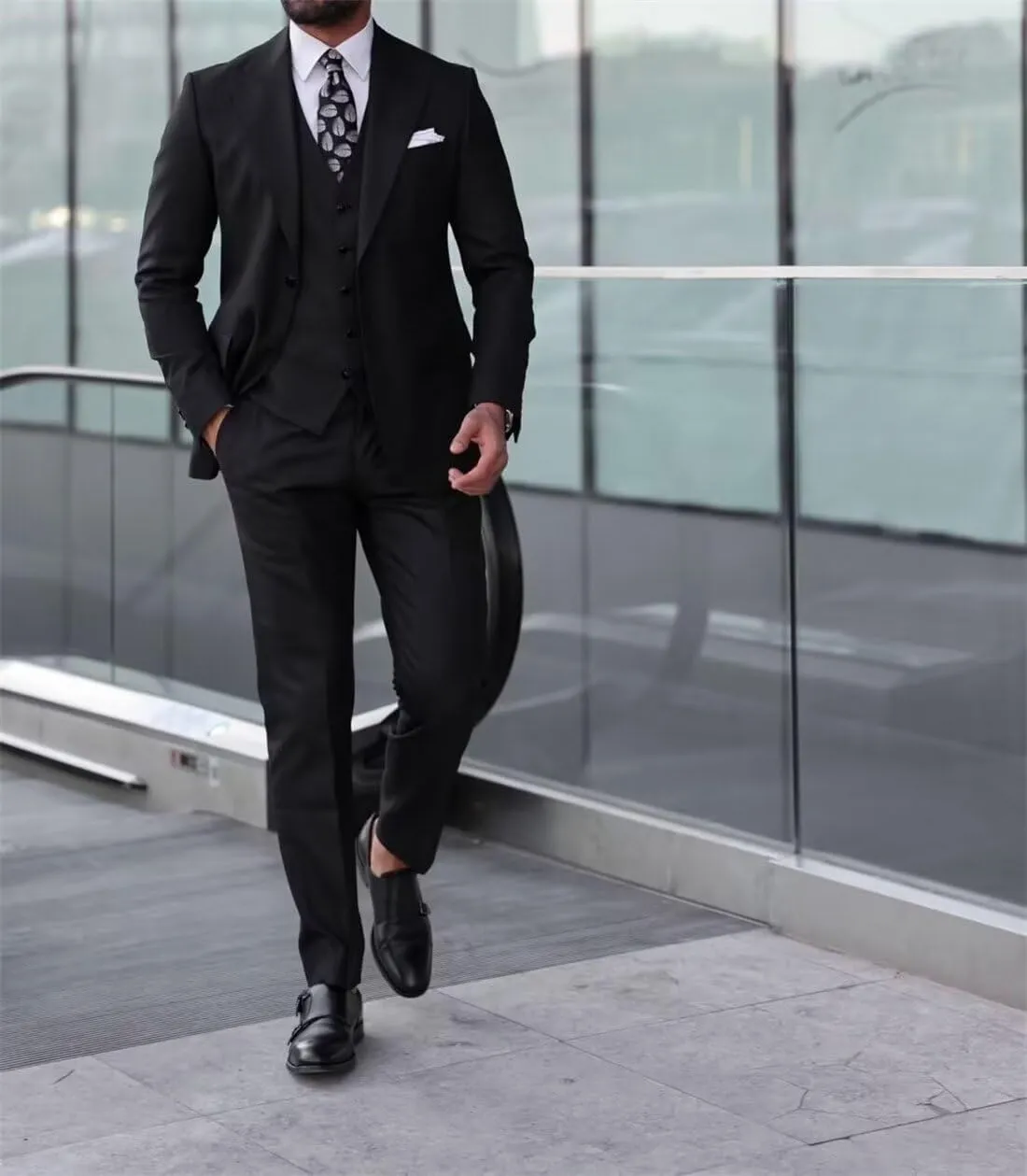 Men's 3 Piece Slim Fit Suits Two Buttons Tuxedo Formal Business Suit for Wedding Prom Dinner Party