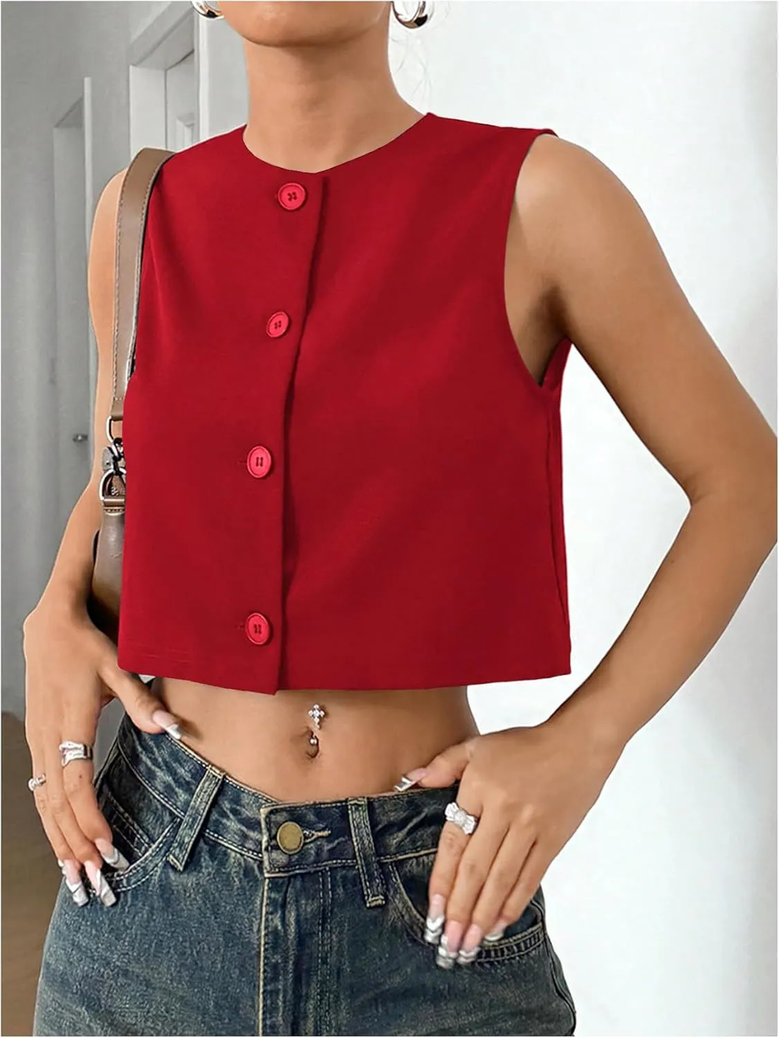 Milumia Women's Crew Neck Sleeveless Cropped Blazer Vest Button Down Suit Vest Top