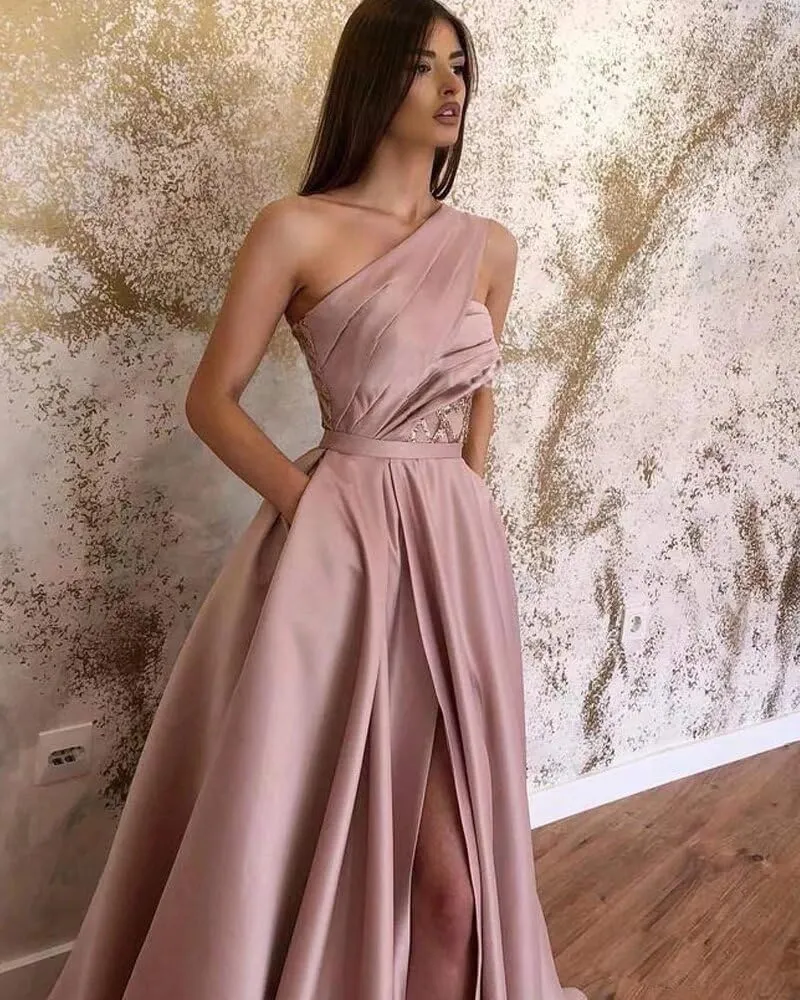 Women's One Shoulder Satin Ball Gown Prom Dresses Long with Slit 2024 Formal Evening Gowns with Pockets
